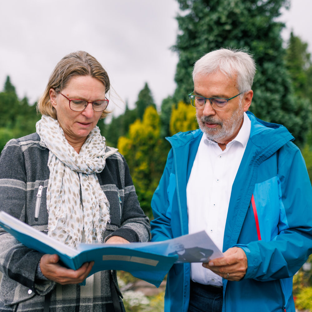 Friedhof Uetersen Friedhof Tornesch Mitarbeiter38