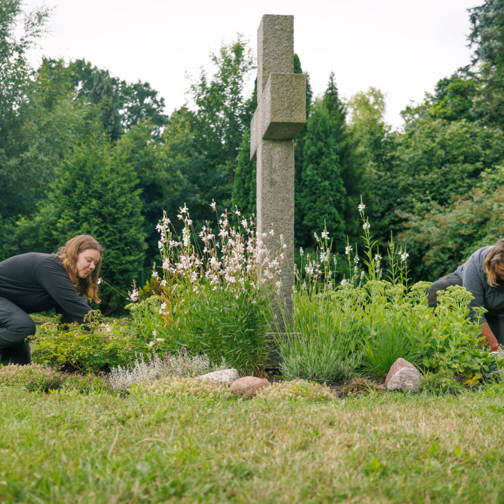 Friedhof Uetersen Friedhof Tornesch Mitarbeiter87